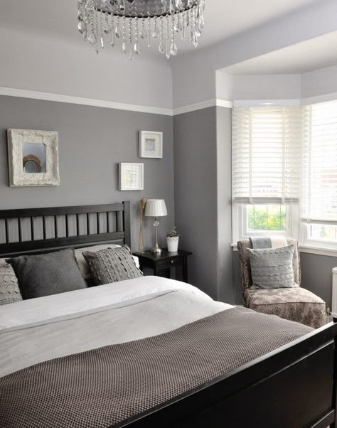 A small strip of a light color on top of a darker shade will still add visual height to the ceiling and dimension to the room's decor. Gray Walls, Grey Room, Grey Bedroom, Gray Bedroom, Bedroom Paint, Remodel Bedroom, Master Bedrooms, White Bedding, New Bedroom