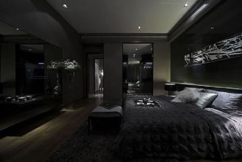 Black Interior Design Bedroom, Luxury Black Bedroom, Mansion Bedroom, Black Bedroom Design, Black Interior Design, Dark Bedroom, Luxury Bedroom Design, 카드 디자인, Black Bedroom