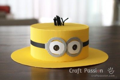 Minion Hat | Fun Family Crafts Funny Hats Diy, Minion Doll, Candy Land Party, Minion Craft, Easter Hat Parade, Diy Minions, Minion Hats, Crazy Hat, Crazy Hat Day