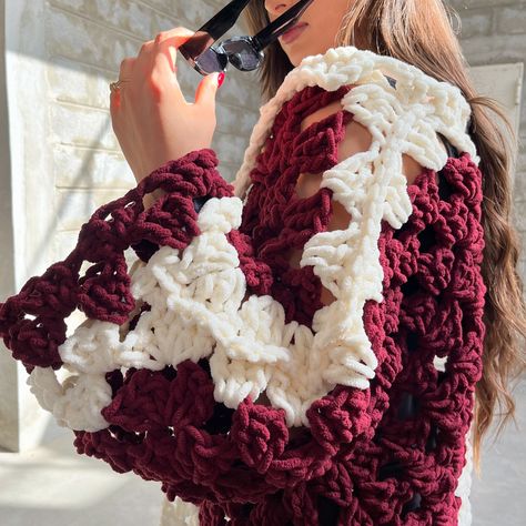 #details 🔥🔥🔥#onlyonepiece 🔥🔥🔥 Crochet velvet Cardigan #Burgundy . Gilet velour au crochet bordeaux Velvet Cardigan, Velvet, Crochet, Bordeaux