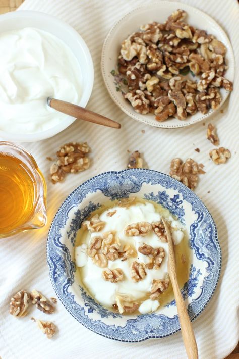 Greek Yogurt Breakfast with Honey & Walnuts | Kitchen Frau Brunch Party Food, March Goals, Honey Walnuts, Fruit Yoghurt, Fasting Meals, Greek Yogurt Breakfast, Quick Clean Eating, Greek Breakfast, Honey Breakfast