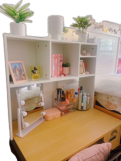 Pretty Dorm Room, Sorority Room, Dorm Room Desk, Cozy Reading Chair, Dorm Room Layouts, College Dorm Room Inspiration, Desk Makeup, Dream Dorm Room, Dorm Desk