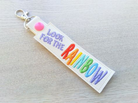 Look for the Rainbow ITH in the hoop key fob snap tab machine embroidery design, snap tab keyfob feltie keychain key chain bag tag pattern Fringe Keychain, Keys Keychain, Idea Product, Machine Embroidery Applique, Diy Keychain, Free Embroidery Designs, Monogram Fonts, Bag Tag, Etsy Sales