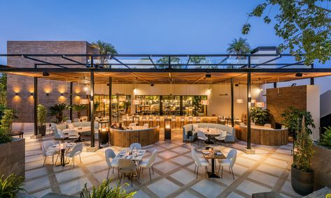 Open Restaurant Design, Restaurant Design Concepts, Gastro Bar, Outdoor Restaurant Patio, Rooftop Restaurant Design, Restaurant Exterior Design, Open Restaurant, Spanish Style Architecture, Outdoor Restaurant Design