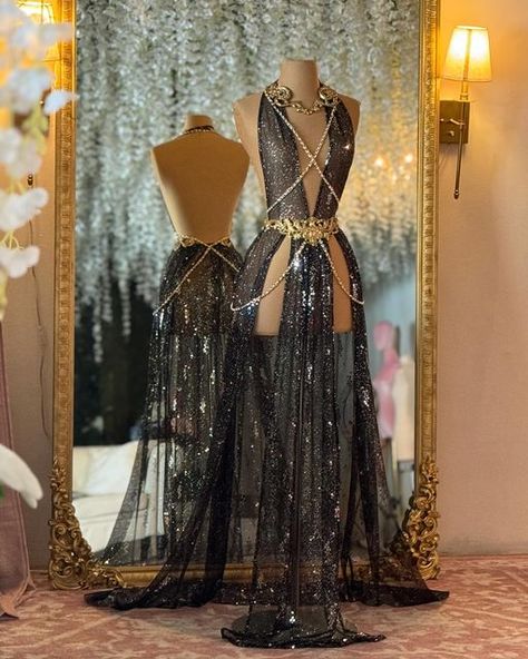 Feyre Dress, Outfit Manifestation, Night Kingdom, Hello Feyre Darling, Seth Clearwater, Acotar Feyre, Feyre Darling, Outfit Aesthetics, Goddess Outfit