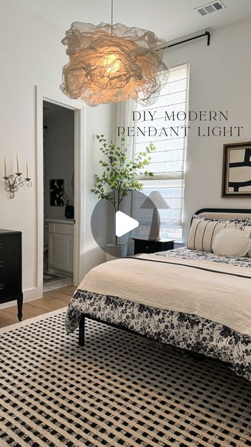 Alexa Mason & Elizabeth Novoa | Neutral Home Decor on Instagram: "DIY MODERN PENDANT LIGHT 💡   Comment “PENDANT” and be sure you’re following us to receive a dm with a link to everything we used for this DIY! ❤️  SAVE this reel for our “how-to”! 🛠️ we needed a new pendant shade for this guest bedroom so we set out to DIY one! This mesh screening was very inexpensive and easy to work with. All we did was cut it to our desired length, fold it over on itself a few times to create layers, cut a hole in the center for our light kit to go through, then we scrunched the mesh to give it its shape. Last we decided to paint ours white and we installed it with an extra large bulb 😍 this project was so easy and we loved the way it turned out! ✨  OG Creator: @thibaultmao   #homedecorlovers #diyhomed Diy Pendant Shade, Diy Bedroom Lighting, Diy Pendant Light Shade, Pendant Lighting Living Room, Pendant Light Bedroom, Pendant Lighting Living, Diy Hanging Light, Bedroom Pendant Light, Mesh Lighting