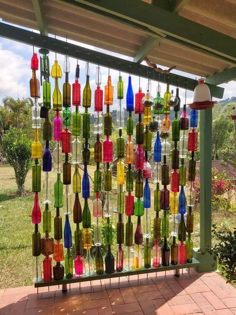 Easy Handmade Glass Bottle Garden Decorations - 150 Glass Bottle Ideas, Wine Bottle Garden, Diy Wall Planter, Upcycled Bottles, Porch Wall Decor, Outdoor Candle Holders, Wine Bottle Wall, Diy Garden Bed, Bottle Trees