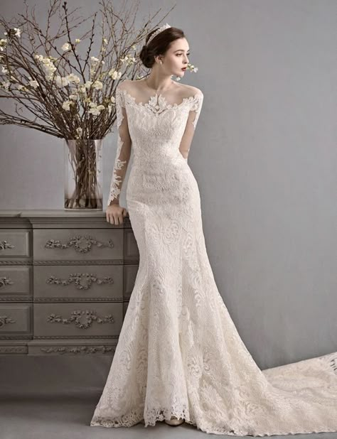 Kasut Pengantin, Dresses Simple, Princess Wedding Dresses, Winter Wedding Dress, Gowns Wedding, Wedding Dress Inspiration, Wedding Dresses Simple, Beautiful Wedding Dresses, Wedding Dresses Vintage