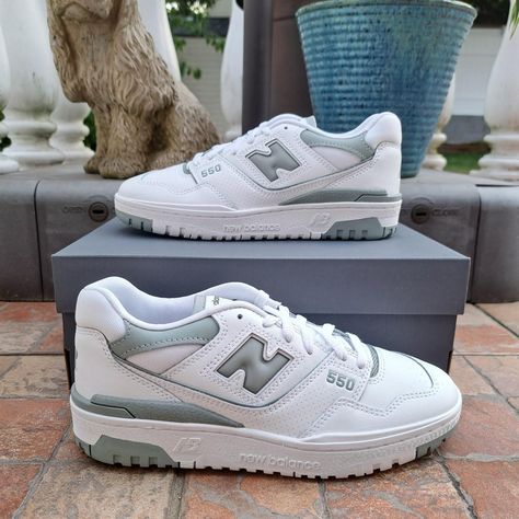 New Balance 550 Juniper, New Balance 550 White Juniper, New Balance 550 Outfit Woman, 550 New Balance, Nb 550, New Balance Store, New Balance 550 White, Inspirational Outfits, Goddess Outfit