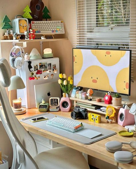 Office Desk Decor For Work, Cozy Gaming Setup, Office Desk Design, Seasonal Decor Ideas, Desk Idea, Pretty Desks, Cozy Gaming, Genshin Art, Cozy Desk