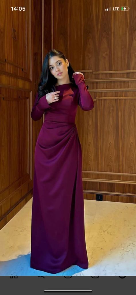 Fancy Outfits Modest, Elegant Dresses Classy Prom, Elegant Modest Gowns, Saudi Dresses For Women, Purple Classy Dress, Date Dresses Romantic, Turkish Dresses Modern, Long Modest Dresses Formal, Modest Elegant Dresses Classy