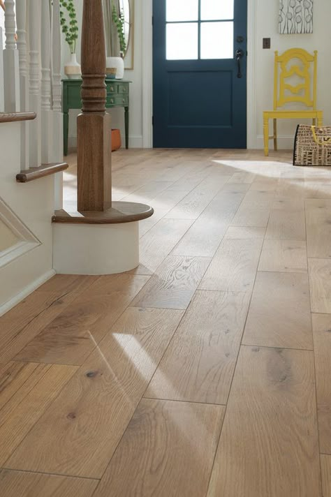 Flooring Light, Hardwood Floor Colors, White Oak Hardwood Floors, New Floors, Wood Floors Wide Plank, Small House Interior Design, Oak Hardwood Flooring, Flooring Inspiration, White Oak Floors