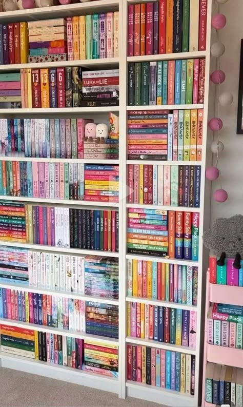 Bookroom Design Home, Bookshelf Inspo Aesthetic, Book Shelves Aesthetic, Book Corner Ideas Bedroom, Book Corner Ideas, Room Full Of Books, Full Bookshelf, Pretty Bookshelves, Bookshelves Aesthetic