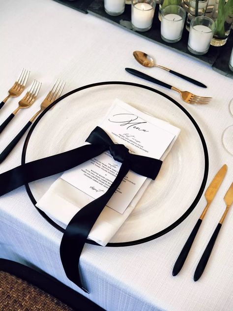 Black And White Wedding Theme, White Wedding Theme, Wedding Place Settings, Black White Wedding, Future Wedding Plans, Wedding Bows, Black Tie Wedding, Wedding Mood Board, Wedding Table Settings