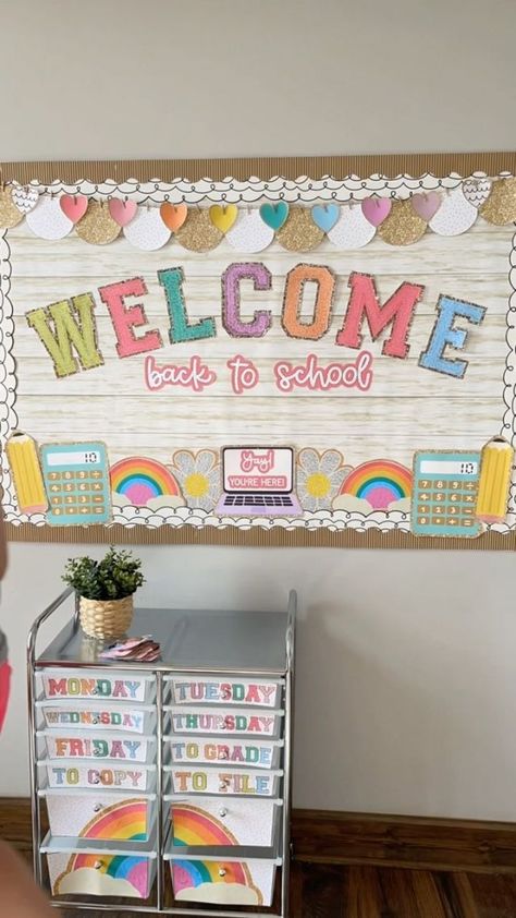 Classroom Bulletin Boards Rainbow, Kidney Desk Classroom, Classroom Bulliten Boards, Cute Pre K Classroom Themes, Rainbow Classroom Decor Ideas, Calm Classroom Color Palette, Welcoming Classroom Decor, Modern Rainbow Classroom, Diy Classroom Decorations Elementary