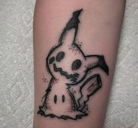 Cartoon Tattoo Ideas Sketches, Pokemon Tattoo Mimikyu, Arm Drawing Tattoo, Mimikyu Sketch, Mimikyu Tattoo Ideas, Tattoo Ideas Pokemon, Pokémon Tattoo Ideas, Mimikyu Drawing, Tattoo Ideas Emo