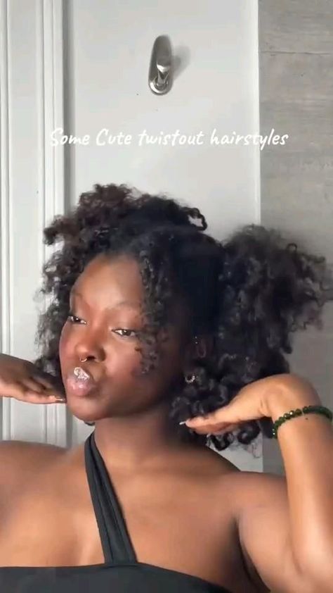 Hairstyles For 4 C Hair, Curly Hairstyles On 4c Hair, Short Twist Out Hairstyles, Ways To Style Natural Twist, Natural 4 Type Hairstyles, Twists On Natural Hair Hairstyles, Twist Set Natural Hair, Diane Johnson Blackish Hairstyles, How To Style A Braid Out Natural Hair