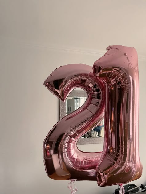 21st Birthday Aesthetics, 21st Bday Balloons, Pink 21st Birthday Aesthetic, Pink 21 Balloons, 21 Bucket List 21st Birthday, Silver And Pink Aesthetic, 21 Balloons Aesthetic, 21 Birthday Balloons Decoration, 21 Birthday Vision Board