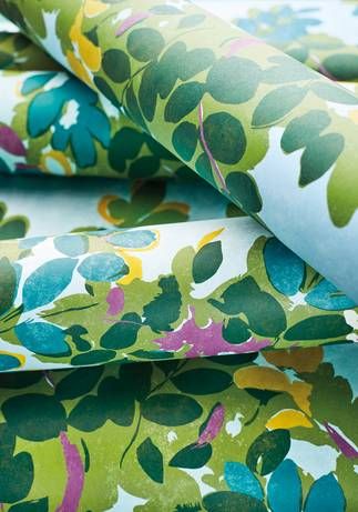 Central Park Wallpaper, Paper Paste, Park Wallpaper, Thibaut Wallpaper, Antique Wallpaper, Porcelain Wall Tile, House Paint Exterior, Botanical Pattern, Coordinating Fabrics