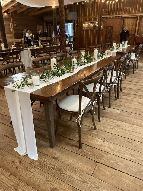 Wedding Reception Wood Tables, 6ft Wedding Table Decor, Low Reception Centerpieces, Minimalist Centerpiece Wedding Long Table, Reception With Rectangle Tables, Table Centerpieces For Long Tables, Wedding Centerpiece For Long Table, 8 Ft Wedding Table Decor, Wedding Table Centerpieces For Rectangle Tables