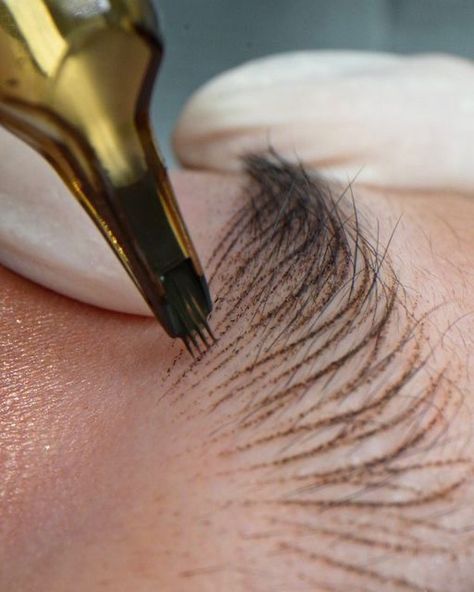 Microblading Ideas Instagram, Microblading Aesthetic Instagram, Microblading Eyebrows Logo, Pmu Artist Aesthetic, Microblading Photography, Microblading Aesthetic, Pmu Aesthetics, Natural Microblading Eyebrows, Eyebrow Aesthetic