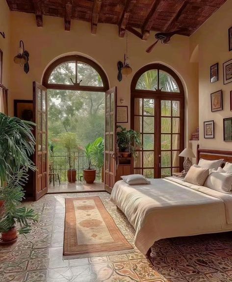 Hacienda Homes, Spanish Home Decor, Hacienda Style Homes, Dream Life House, Mexican Home, Spanish Style Home, Spanish Style Homes, Dream House Rooms, Mediterranean Home