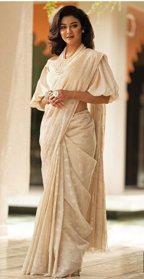 Saree Styling, Formal Saree, Draping Styles, Saree Wearing Styles, Saree Looks, Saree Draping Styles, Simple Saree Designs, Saree Wearing, Fashionable Saree