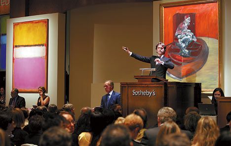 Meyer auctioning Mark Rothko's WHITE CENTER in 2007. Opening bid was 28 million. Closed to anonymous buyer two minutes later for 72.8 million... dollars. Auction Aesthetic, 70s Bungalow, Art Heist Baby, Heirloom Engagement Ring, Old Money Boy, Social Awareness Campaign, High End Art, Art Heist, Living By Design