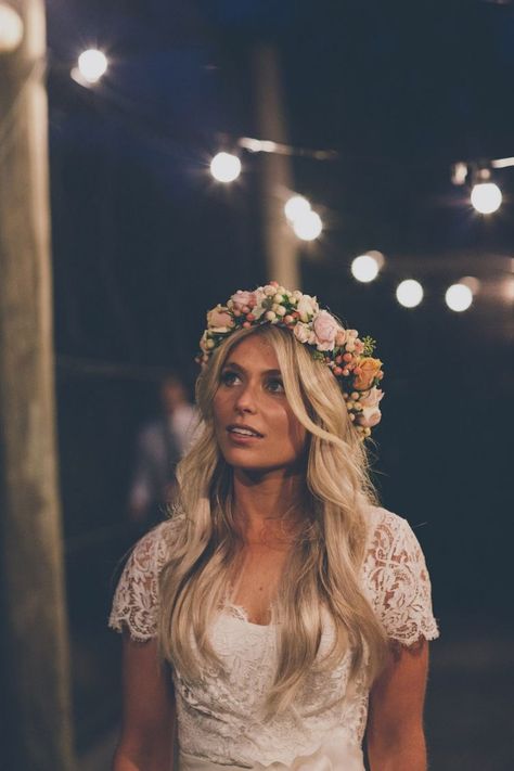 Boho Wedding Hair, Floral Crowns, Flower Crown Wedding, Wedding Crown, Wedding Goals, Boho Hairstyles, Flower Crowns, Wedding Hair And Makeup, Floral Crown