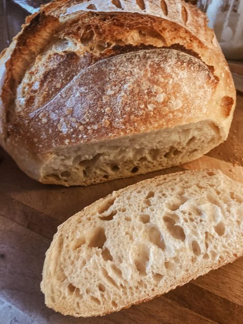 How to Make Homemade Artisan Sourdough Bread - Our Future Homestead Bread Items, Artisan Sourdough Bread, Using Sourdough Starter, Peasant Bread, Recipe Using Sourdough Starter, Artisan Sourdough, Sourdough Bread Recipes, Sprouted Grains, Starter Recipe