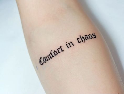 Colombia Tattoo, Tattoo Patchwork, Chaos Tattoo, Tattoo Text, Diamond Tattoo Designs, Tatts Ideas, Edgy Kid, Tattoo Writing, Woman Tattoos