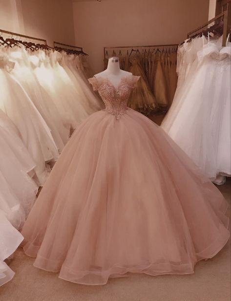 Gown For Debut, Pink Sweet 16 Dress, Prom Dress Off The Shoulder, Debut Gowns, Xv Dresses, Quinceanera Pink, Quinceanera Themes Dresses, Sweet Sixteen Dresses, 15 Dresses Quinceanera