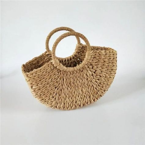 Shell Moon Rattan Handbag #soldanellafashion #ecochiccollection #eco #ecofriendly #summer Rattan Handbags, Vacation Accessories, Sustainable Bag, Rattan Bag, Bag Stand, Round Bag, Tassel Bag, Types Of Bag, Woven Bag