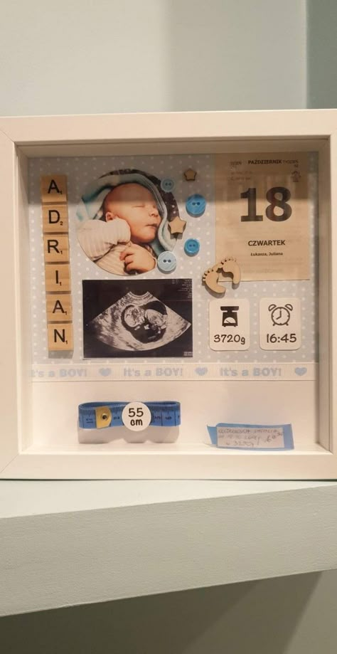 Photo Frame For Newborn, Surprise Godparents Ideas, Nursery Shadow Box Ideas, Newborn Frame Ideas, Newborn Keepsake Ideas Diy, Newborn Memory Ideas, Newborn Shadow Box Ideas, Baby Memory Frame, Newborn Keepsake Ideas