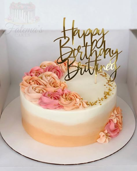 2-layer peach themed cake . Topper by @stationerybtqbb • #FatemasCakes #cake #cakes #chocolatecake #chocolate #vanillacake #vanilla… | Instagram Cake For A Woman Birthday, Cake Theme Ideas For Women, Chocolate Topper Cake, Peach Birthday Cake Ideas, Cake For My Mom Birthday, Cake For Older Woman Birthday, Two Layers Cake, 56th Birthday Cake Ideas Mom, Mom Theme Cake