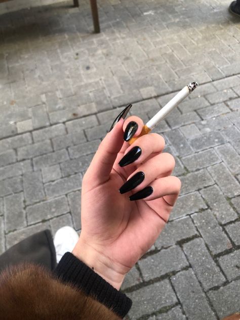 Street Lifestyle, Gothic Nails, Dark Nails, Nails Black, Blue Nails, Black Nails, Fake Nails, Long Nails, Nail Inspo