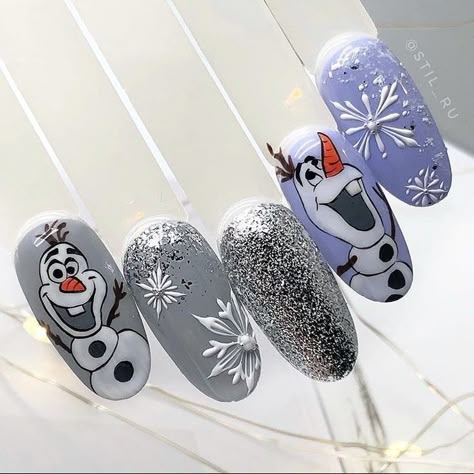 Gorgeous 60 Christmas Nail Designs Trends 2023 December Dreams 2023 | Christmas Nails Short Olaf Nails, Frozen Nails, Disney Christmas Nails, Disney Acrylic Nails, Snow Nails, Xmas Nail Art, Nail Drawing, Christmas Gel Nails, Nail Art Disney