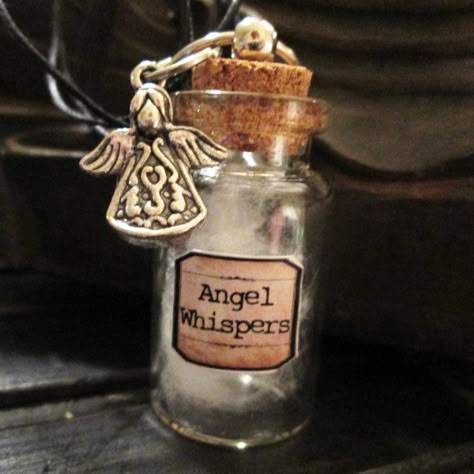 Free: Angel Whispers Apothecary Bottle Necklace - Necklaces Tiny Bottles, Halloween Potion Bottles, Harry Potter Potions, Buku Harry Potter, Halloween Potions, Magic Bottles, Theme Harry Potter, Mini Glass Bottles, Potion Bottles