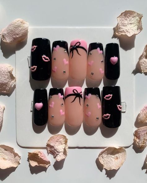 Black Vday Nails, Black And Light Pink Nails, Light Pink And Black Nails, Girls Nail Designs, Vday Nails, Light Pink Nails, Edgy Nails, Classic Nails, Gem Nails