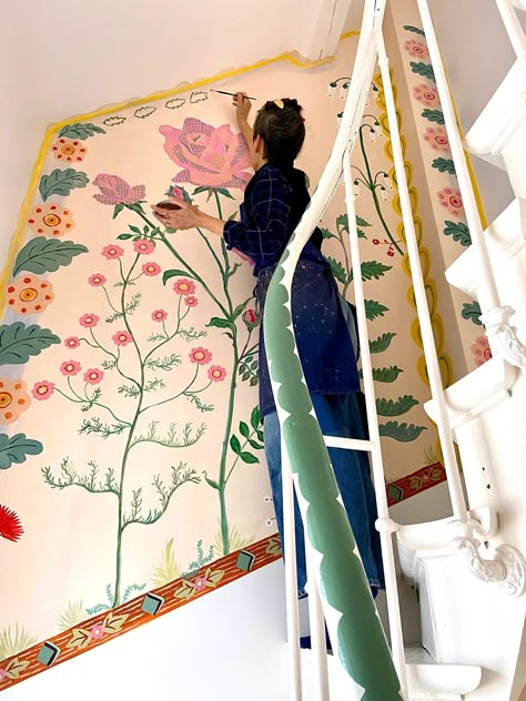 French Artist Nathalie Lete Is Painting Her Home Full of Flowers Pink Headboard, Nathalie Lete, Flower Mural, Whimsical Paintings, Painted Walls, Hand Painted Walls, Peel And Stick Tile, Mural Floral, Stick On Tiles