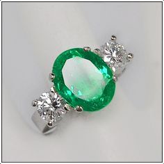 Colombia Emerald...very clean stone! Gorgeous! Aesthetic Jewelry Holder, Black Pinterest, Inexpensive Jewelry, Emerald Rings, Aesthetic Jewelry, Emerald Diamond Ring, Spring Jewelry, Colombian Emeralds, Bling Rings