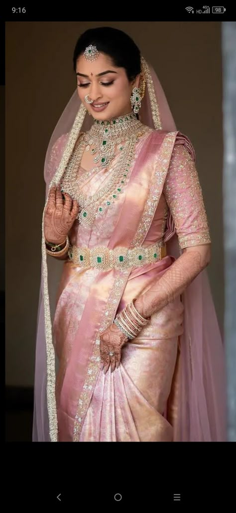 Brides In Diamond Jewellery Indian, Pattu Saree With Jewellery, Pink Wedding Saree Bridal Collection, Pastel Pink Saree Jewellery, Latest Reception Outfits For Bride, Pastel Colour Lehenga For Engagement, Saree For Mom Indian Weddings, Pastel Bridal Saree, Pelli Kuthuru Look