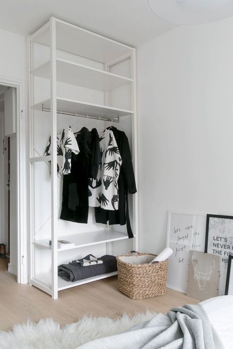 Open Closet Ideas for Small Spaces Closet Ideas For Small Spaces Bedroom, Open Closet Ideas, Closet Ideas For Small Spaces, Ikea Closet Organizer, Closet Small Bedroom, Small Closet Space, Open Wardrobe, No Closet Solutions, Open Closet