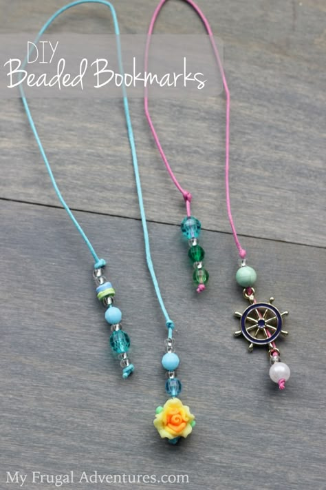 Beaded Bookmarks Diy, Bookmark Diy, Bookmarks Diy, Bookmark Craft, Bookmark Ideas, Beaded Bookmarks, Diy Bookmarks, Book Markers, Beaded Crafts