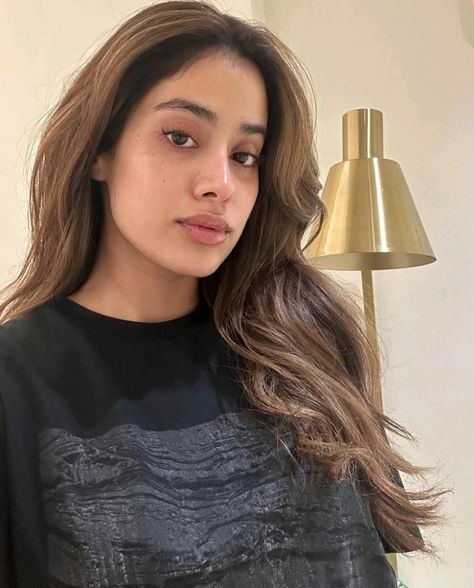 Alia Bhatt Photoshoot, Janhvi Kapoor, Bollywood Photos, Desi Fashion Casual, Facial Skin Care Routine, Perfect 10, Makeup And Hair, February 1, Desi Fashion