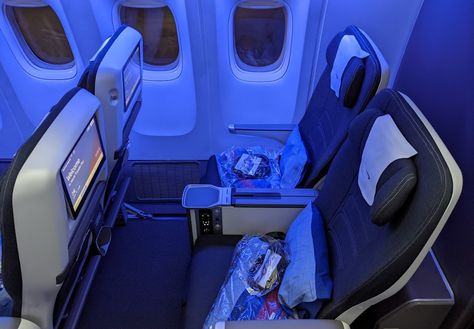 British Airways Premium Economy: What to Know - NerdWallet Premium Economy, Economy Seats, Boeing 787 8, Best Travel Credit Cards, Best Airlines, Scotland Yard, Travel Credit Cards, Boeing 787, Boeing 777