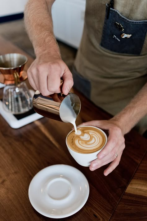 Atlanta Coffee Shops, Salty Donut, Cafe Content, Cafe Shoot, Coffee Content, Cafe Photography, Atlanta City, Coffee Shop Photography, Coffee Photo