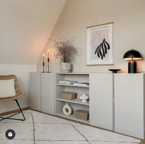 Ikea Beige Living Room, Metod Ikea Hack Living Rooms, Ikea Small Room Ideas, Ikea Metod Living Room, Kallax Sideboard Hack, Ikea Ivar Cabinet Hack, Ikea Hacks Bedroom Storage, Metod Ikea Hack, Ikea Hack Sideboard