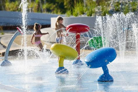 Jaworznickie Planty Water Playground,© Tomasz Zakrzewski Pool Design Modern, Pool Play, Children Playground, Best Christmas Toys, Water Playground, Splash Park, Aqua Park, Kids Indoor Playground, Splash Pool