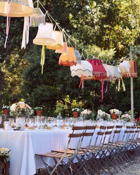 Deco Champetre, Garden Party Wedding, Long Table, Wedding Mood Board, Wedding Mood, Paper Lanterns, Backyard Wedding, Dinner Parties, The Ceiling